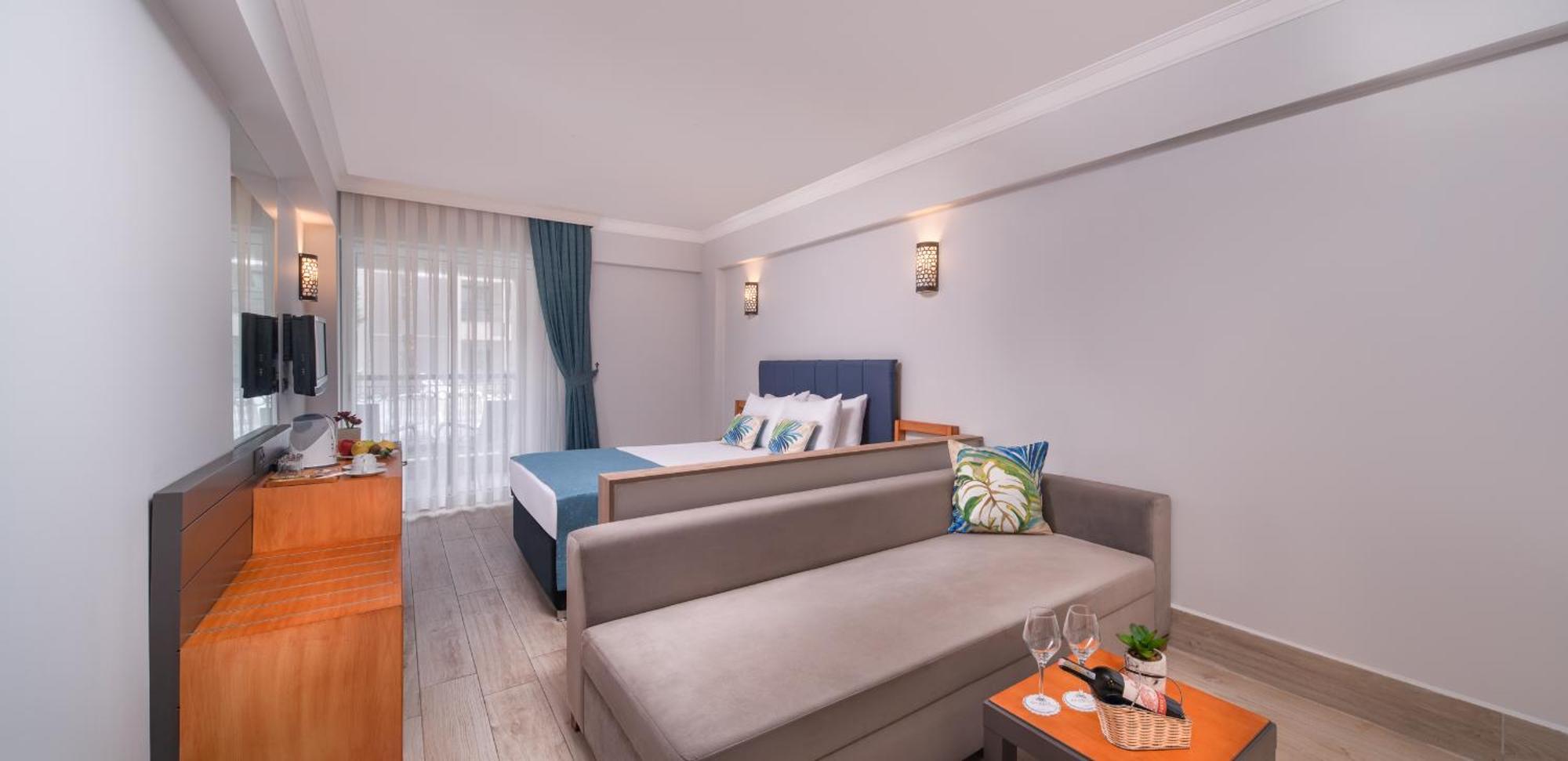Side Square Hotel Екстериор снимка