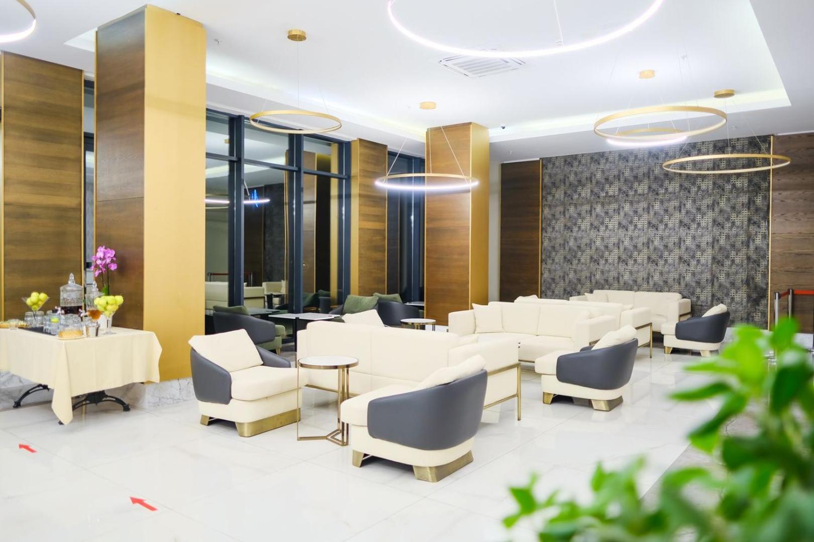 Side Square Hotel Екстериор снимка