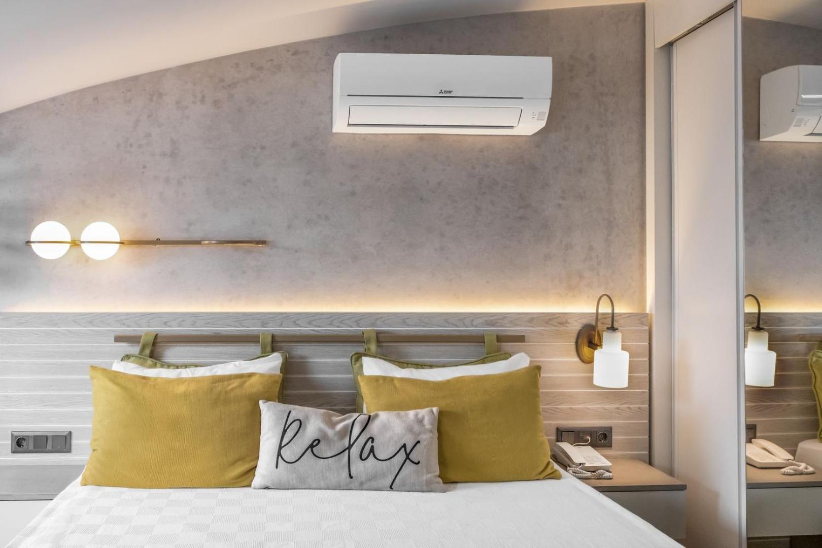 Side Square Hotel Екстериор снимка